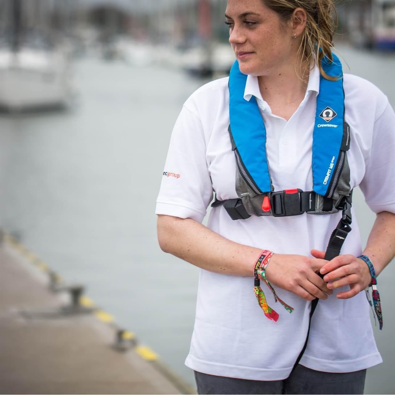 Crewsaver Crewfit 165N Sport Manual Crewsaver Crewfit 165N Sport Manual