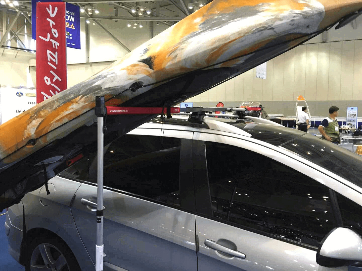 Rack & Roll Universal Loading Solution for Kayak, Canoe, SUP Rack & Roll Universal Loading Solution for Kayak, Canoe, SUP