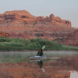 Aqua Bound Sting Ray Hybrid 2pc Posi-Lok⢠Kayak Paddle White  Aqua Bound Sting Ray Hybrid 2pc Posi-Lok⢠Kayak Paddle White